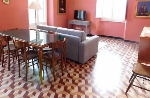 Levanto Apartment | Appartamento in Villa