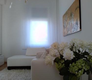 Pesaro Apartment | Appartamento in Villa