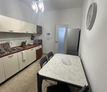 Municipio 1 Apartment | Appartamento in villa