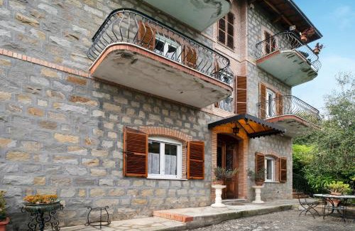 Sanremo Apartment | Appartamento in Villa La Baronessa