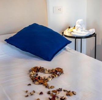 Lezzeno Apartment | Appartamento La Gondola