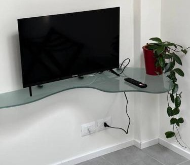 Turin Apartment | APPARTAMENTO LENUVOLE