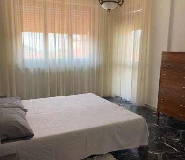 Carrara Apartment | Appartamento Mare Monti