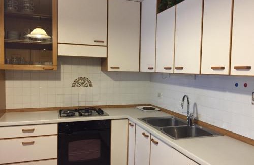 Cogolo Apartment | Appartamento Piazza dei Monari
