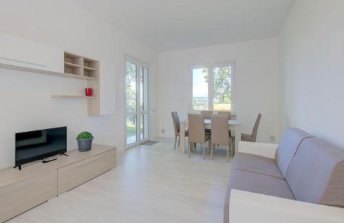 Manerba del Garda Apartment | Appartamento Rupestre