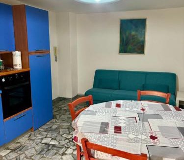 Marina di Carrara Apartment | Appartamento Thea