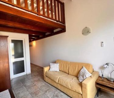 Rosignano Marittimo Apartment | Appartamento Vada