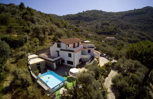 Sant'Agnello Apartment | Appartamento Villa degli Ulivi