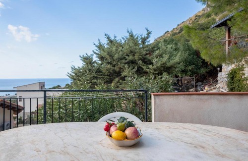 Sferracavallo Apartment | Appartamento vista mare e montagna