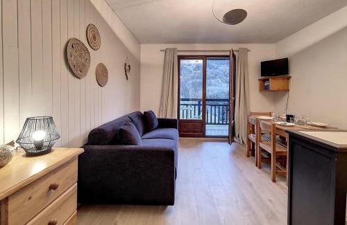 Saint-Martin-de-Belleville Apartment | Appartement fonctionnel et lumineux A proximité des pistes Balcon - FR-1-344-1020