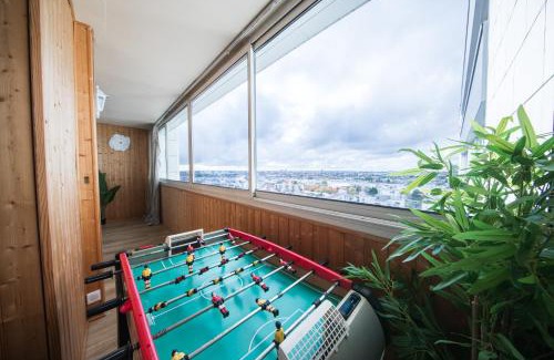 Saint-Pierre-des-Corps Apartment | Appartement avec Rétroprojecteur, Babyboot avec belle vue et proche gare