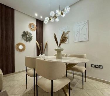 RACINE EXTENSION Apartment | Appartement à 10 min de la mer à pied