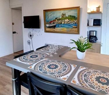 Perros-Guirec Apartment | Appartement à côté du port de Ploumanac'h
