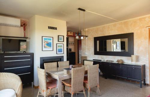 Castell-Platja d'Aro Apartment | Appartement à S'Agaro, 1er étage, 3 chambres vue vallée, balcon