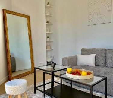 Les Lilas Apartment | Appartement élégant aux portes de Paris