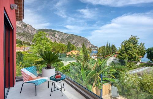 Eze Apartment | Appartement 1st floor of the villa 200M from the beach
