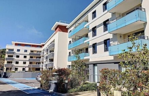 La Bocca Nord Apartment | Appartement 2 Chambres Avec Balcon