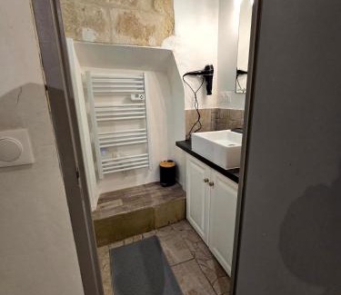 Beaucaire Apartment | Appartement 2 chambres, cuisine équipée