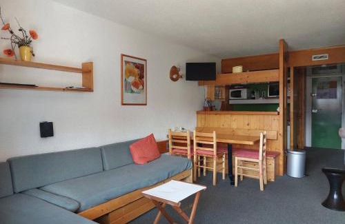 Arc-1800 Apartment | Appartement 2 pièces 5 personnes proche piste et commerces - Arc 1800 - FR-1-411-98