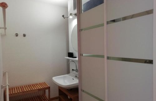 Arc-1600 Apartment | Appartement 2 pièces cabine, 7 pers, Arc 1600, ski aux pieds, proche commerces, balcon sud - FR-1-411-669