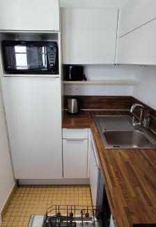 Le Puy-en-Velay Bed & Breakfast | Appartement 2 pièces aux pieds de la Cathédrale dans logis du 15ème siècle