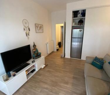 Choisy-le-Roi Apartment | Appartement 2 pièces proche Paris et Orly