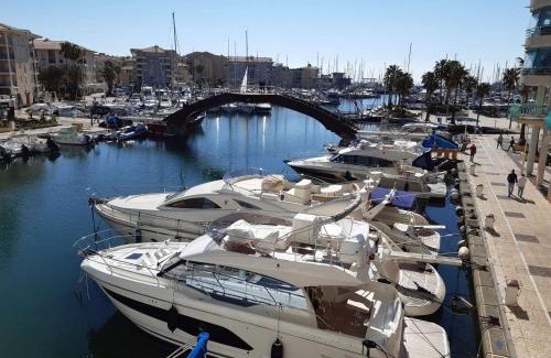 Frejus Port Apartment | Appartement 2 pièces avec terrasse et parking, proche thalassothérapie - FR-1-226A-29
