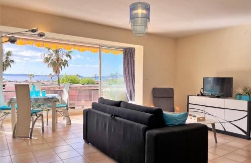 Le Lavandou Apartment | Appartement 2 pièces climatisé avec parking proche plage - FR-1-251-463