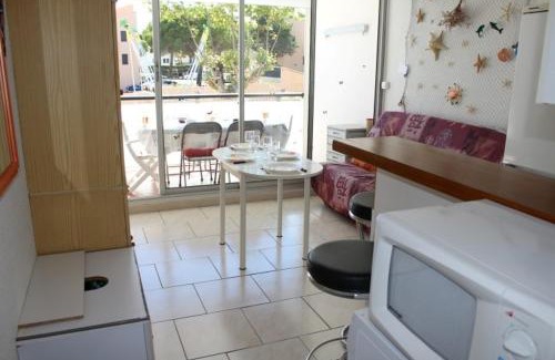 Port Rive Gauche Apartment | Appartement 2 pièces cabine - GRUISSAN GN400-013