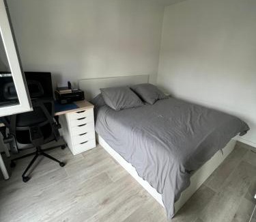 Sevran Apartment | Appartement 2 pièces proche commerces et transports