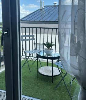 Lieusaint Apartment | Appartement 2 pièces tranquille et calme
