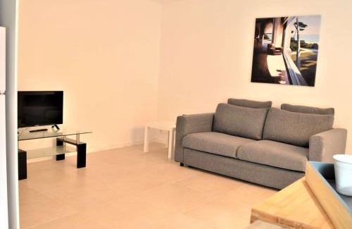 Cavaliere Apartment | Appartement 2P Climatisé avec Jardin et Parking près de la Mer - FR-1-226B-223