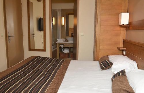 Flaine Apartment | Appartement 3 pièces avec cheminée, accès pistes, piscine, spa, WIFI - Flaine Montsoleil - FR-1-425-140