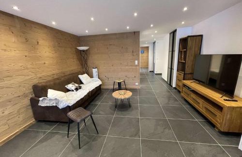 Les Claux Apartment | Appartement 3 pièces cabine 8 pers, cœur de Vars Les Claux, proche pistes et commerces - FR-1-330B-146