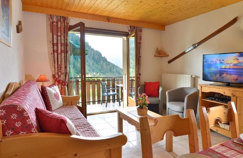 Chatel Apartment | Appartement 3 pièces pour 7 pers, proche centre, balcon, parking, wifi, classé 3* - FR-1-676-137