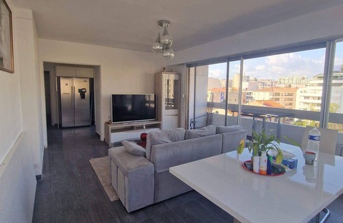 Les Chartreux Apartment | Appartement 4 Chambres