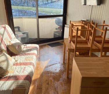 Pla d'Adet Apartment | Appartement 4 personnes Plat d'Adet - Résidence "Le grand Schuss" - Appt 1208