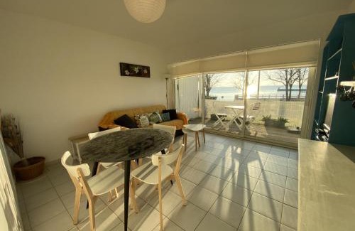 Fouras Apartment | Appartement 4 personnes, rez-de-chaussée, piscine, plage à 200 m, wifi - FR-1-709-32