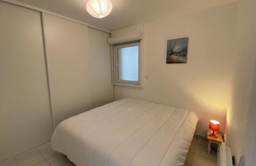 Fouras Apartment | Appartement 4 personnes, rez-de-chaussée, piscine, plage à 200 m, wifi - FR-1-709-32