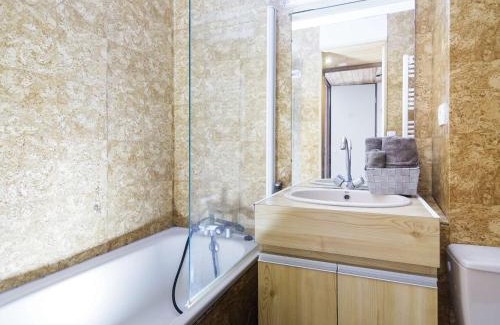 Pla d'Adet Apartment | Appartement 6 pers, près des pistes, parking, Pla d'Adet - FR-1-296-430