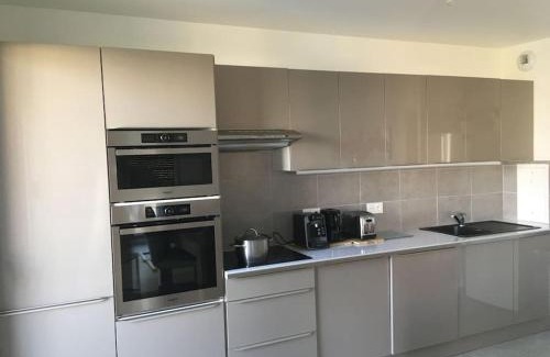 Asnieres-sur-Seine Apartment | Appartement 87 m2 - 3 chambres - 6 personnes - Proche Paris - Parking gratuit