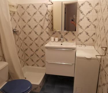 Mandelieu-La-Napoule Apartment | Appartement au calme (2 à 4 Pers.) avec Piscines + Parking