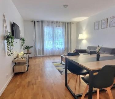 Antony Apartment | Appartement a proximité aéroport paris Orly