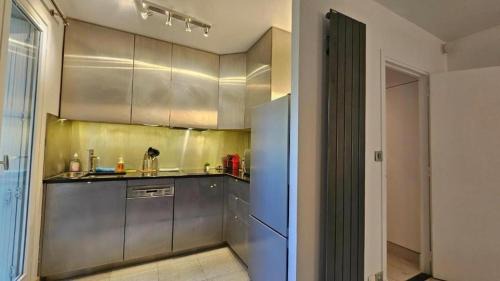 Saint-Thomas-d'Aquin Apartment | Appartement A SAINT DES PRES EN PLEIN COEUR DE PARIS !