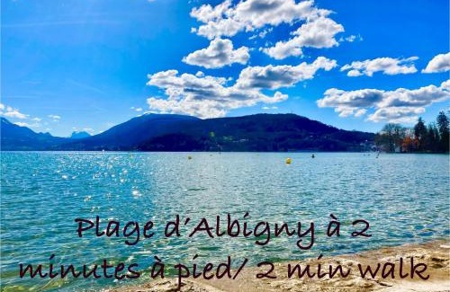 Annecy Apartment | Appartement ALBIGNY Centre Lac Annecy