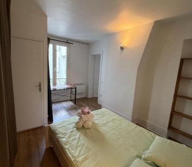 Quartier Sainte-Avoye Apartment | Appartement au centre de Paris