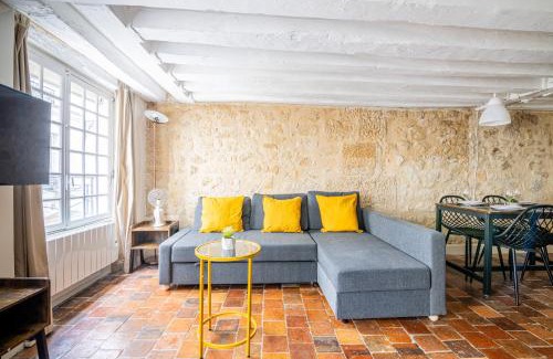 Les Iles Apartment | Appartement au coeur de Paris Île Saint-Louis Free Netflix