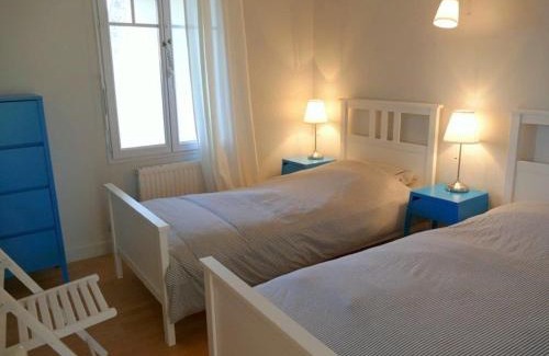 Tregastel Apartment | Appartement au RDC avec accès direct plage, parking et WIFI à Trégastel - FR-1-368-45