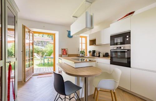Talloires-Montmin Apartment | Appartement avec Jardin & vue Lac Talloires (15' Annecy)