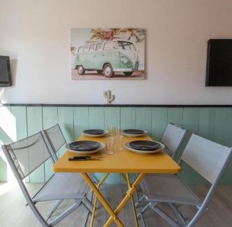Jaunay-Clan Apartment | Appartement avec parking - Futuroscope - 1 à 4 personnes